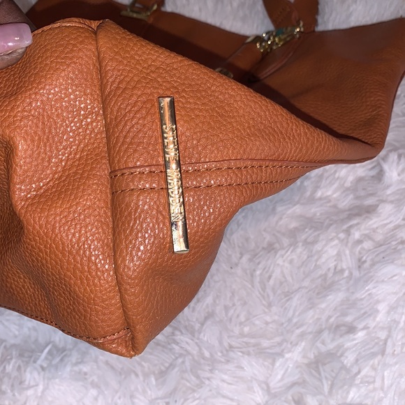 ✨STEVE MADDEN BAG ✨ - Picture 4 of 15
